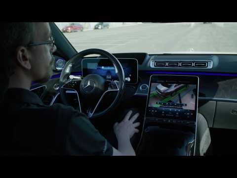 Mercedes-Benz Automated Driving - Active Parking Assist