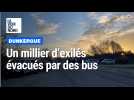 Dunkerque: les migrants montent dans les bus pour les mises à l'abri