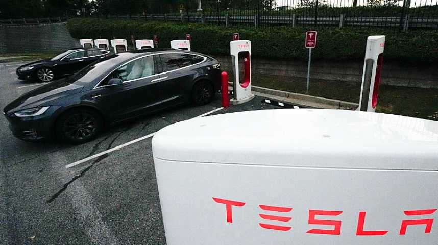 USA : Tesla rappelle deux millions de véhicules pour un risque lié à la  conduite assistée - 13/12/2023 à 14:27 - Boursorama