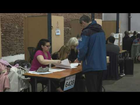 Argentina: Polls open in first round of presidential election