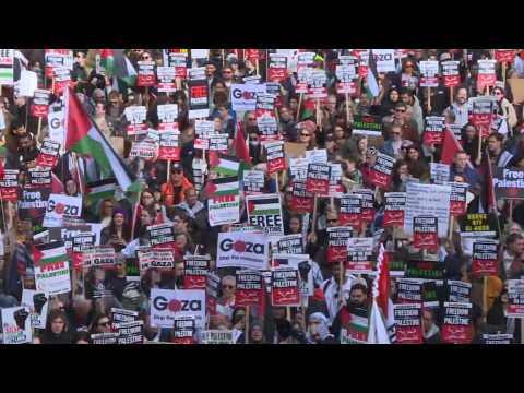 Thousands demonstrate in London calling for end to war in Gaza