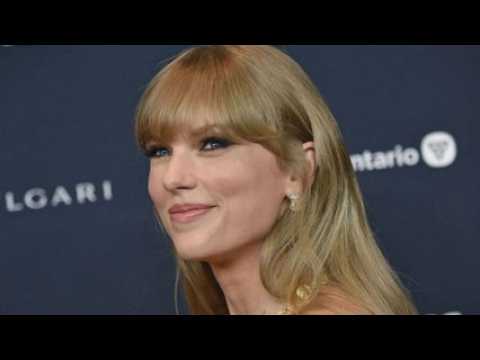 VIDEO : Taylor Swift : l'incroyable fortune de la chanteuse dvoile