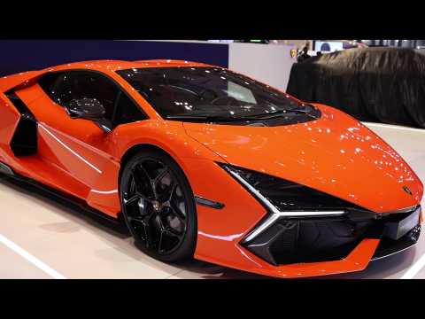 Geneva International Motor Show Qatar 2023 - Lamborghini reveals Lanzadorh