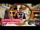 Dans l'atelier de Laurent Lachèze, garnisseur, qui restaure les fauteuils historiques