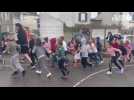VIDEO. Écoliers et seniors courent ensemble à Concarneau pour Téléthon