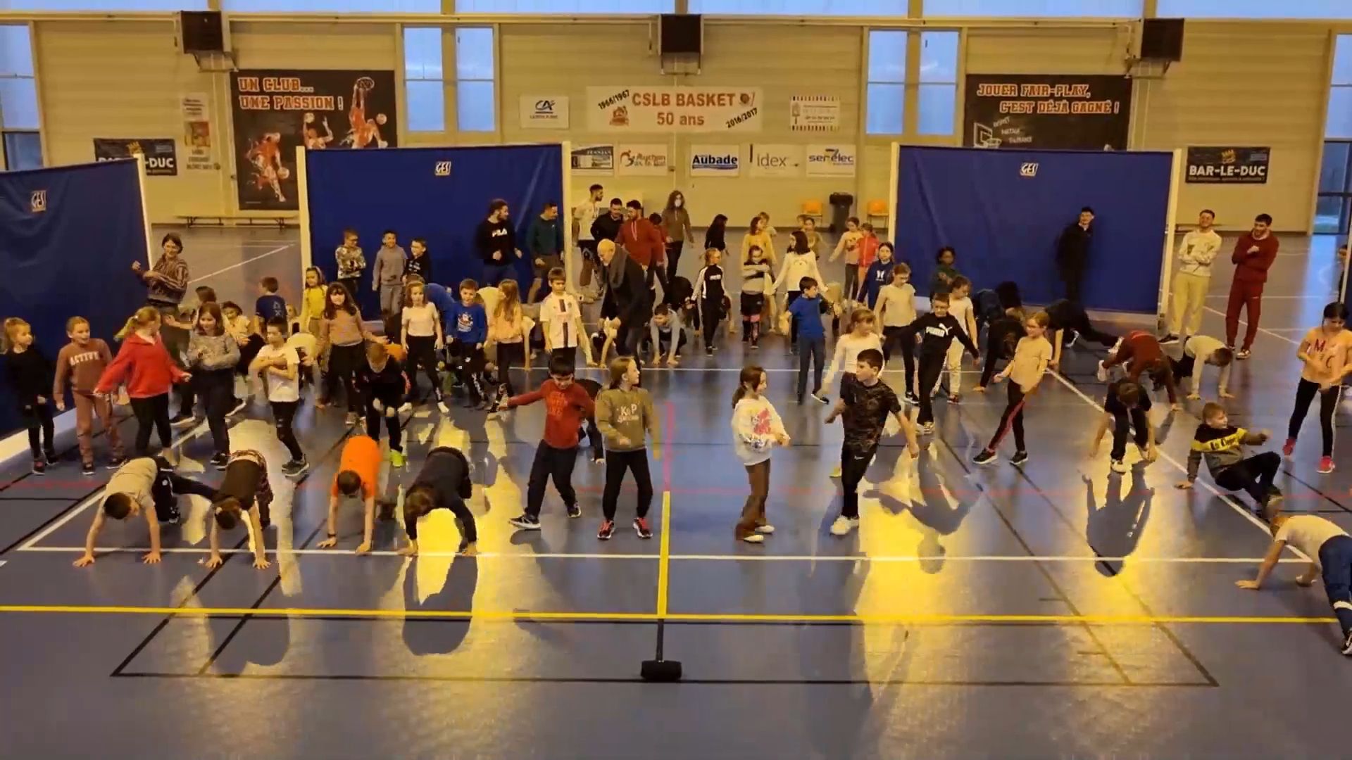 Bar le Duc les coliers d couvrent le break dance