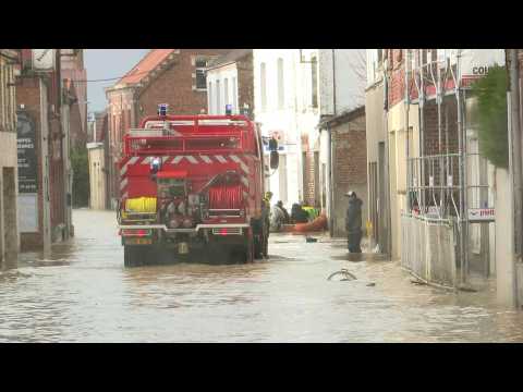 Northern France: residents of flood-hit town Blendecques evacuated