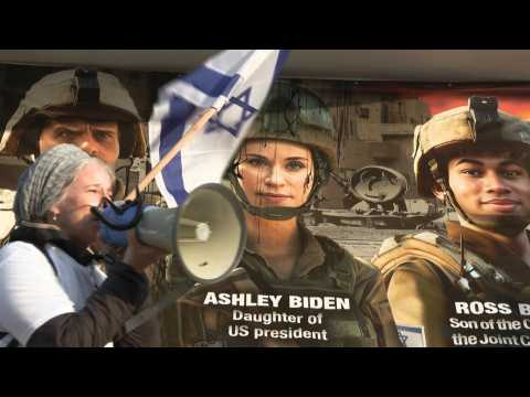 Tel Aviv: Poster displayed during Blinken's visit calling for US support