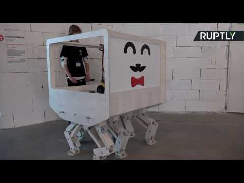 Meet Larifuga, the Prototype Robot House That Walks