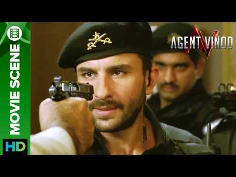 Saif Ali Khan caught on gun point | Agent Vinod