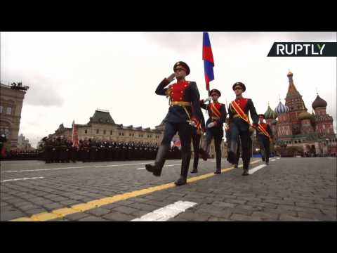 Russians Get Out to Celebtrate 72nd Annual Victory Day