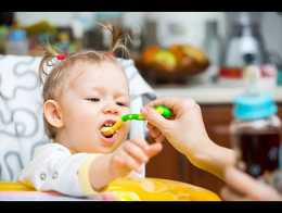 Quand Peut On Donner Des Biscuits A Bebe