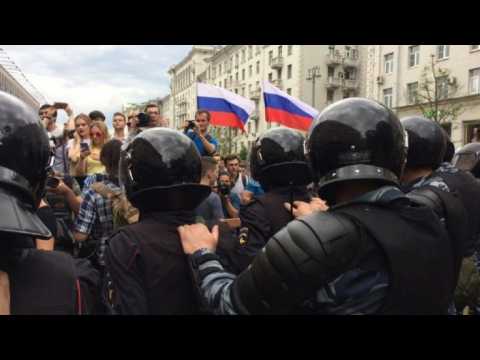 Hundreds detained as Navalny supporters protest across Russia