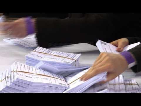 UK election: Vote counting starts in Glasgow