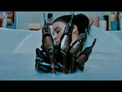 Freddy - Les Griffes de la nuit - Bande annonce 1 - VO - (2010)