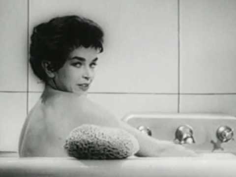 Un Roi à New York - Bande annonce 2 - VO - (1957)