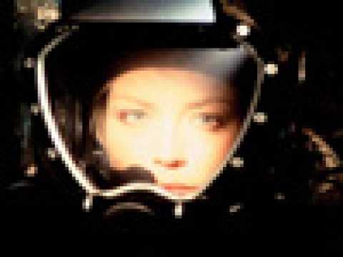 Sphere - bande annonce - VO - (1998)