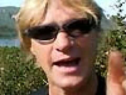 Grizzly Man - bande annonce - VOST - (2005)
