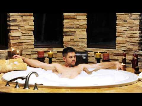 Graceland - Teaser 1 - VO