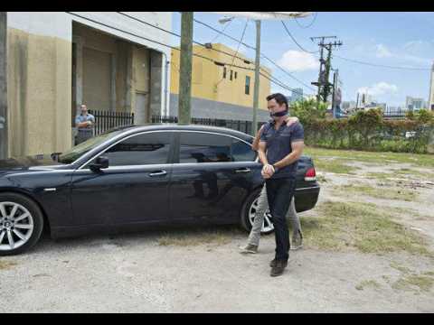 Burn Notice - Teaser 1 - VO