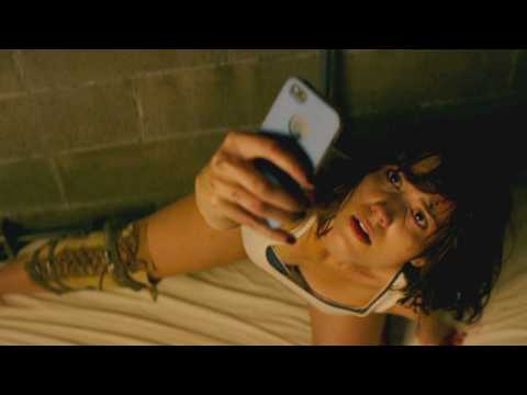 10 Cloverfield Lane - Bande annonce 6 - VO - (2016)