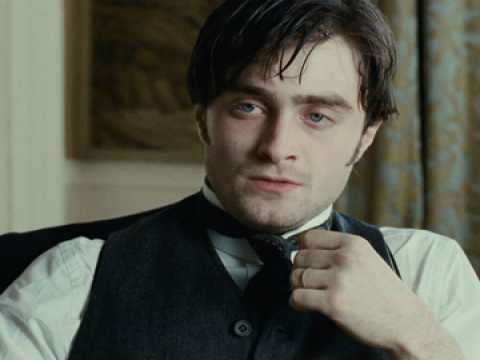 La Dame en noir - Bande annonce 10 - VO - (2012)