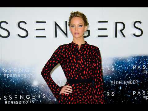 Jennifer Lawrence popped a rib