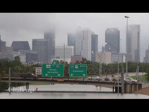 Tempête Harvey: Houston noyée sous les eaux, du jamais vu