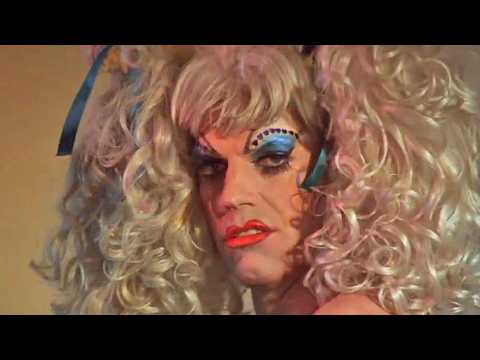 Priscilla, folle du désert - Teaser 2 - VO - (1994)