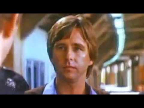 Un Tueur dans la foule - bande annonce - VOST - (1976)