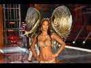 Lais Ribeiro steals the show in Champagne Fantasy Nights bra