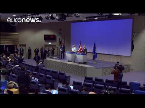 EU and UK break Brexit deadlock to move talks forward