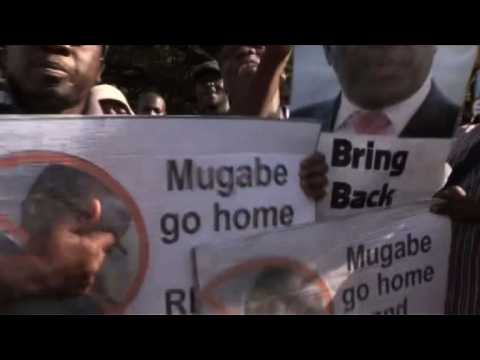 Anti-Mugabe demonstrators take to Harare streets