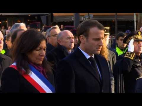 Macron, Hidalgo pay homage to Paris terror attack victims (2)