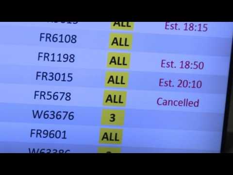 Ryanair pilots suspend strike in Italy: union