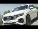 The new Volkswagen Touareg Driving Video