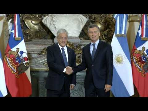 Argentine and Chilean presidents meet in Buenos Aires