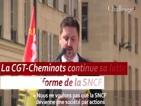 Place de la Bourse à Paris, la CGT lutte contre le projet de loi SNCF