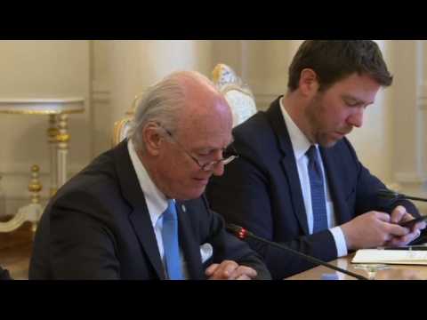 Russia's Lavrov meets UN Syria envoy Staffan de Mistura