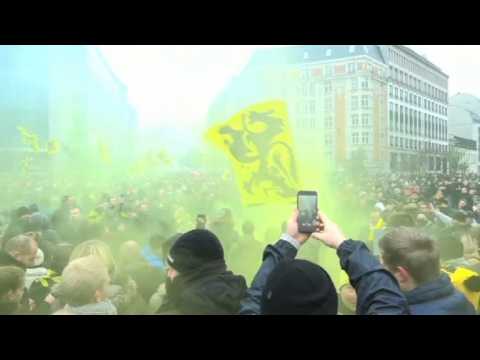 People protest in Brussels against adoption of UN Migration Pact