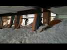 Austrian army helps after an avalanche damages a hotel - Label : AFPTV - First images - Category : News