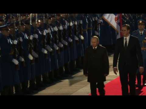 Serbia rolls out red carpet for Putin