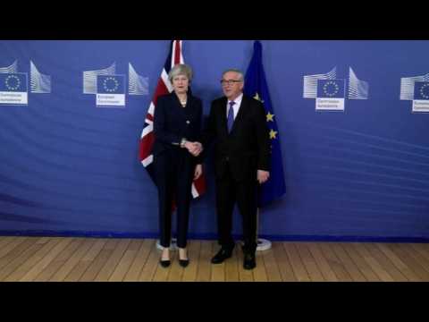 May meets Juncker in Brussels for Brexit talks