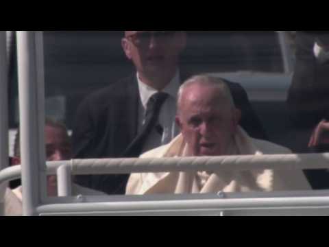 Pope Francis travels to youth detention center in popemobile