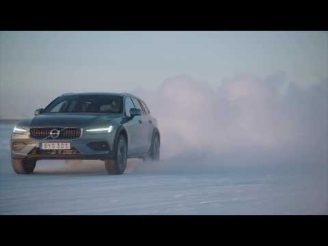 Volvo V60 Cross Country - Ice Track