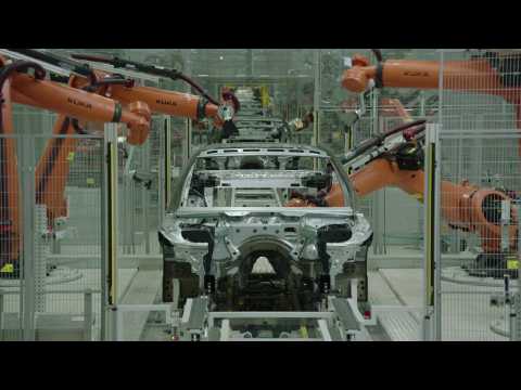 Production of BMW 5 Series - Body Shop