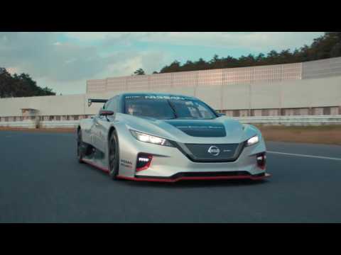 Nissan unleashes all-new LEAF NISMO RC electric race car