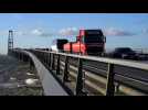 Traffic resumes on Great Belt Bridge after train accident - Label : AFPTV - First images - Category : News