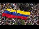Pro-Guaido protesters display giant flags in Caracas (4)
