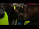 'Yellow vest' protesters condemn police violence in Paris